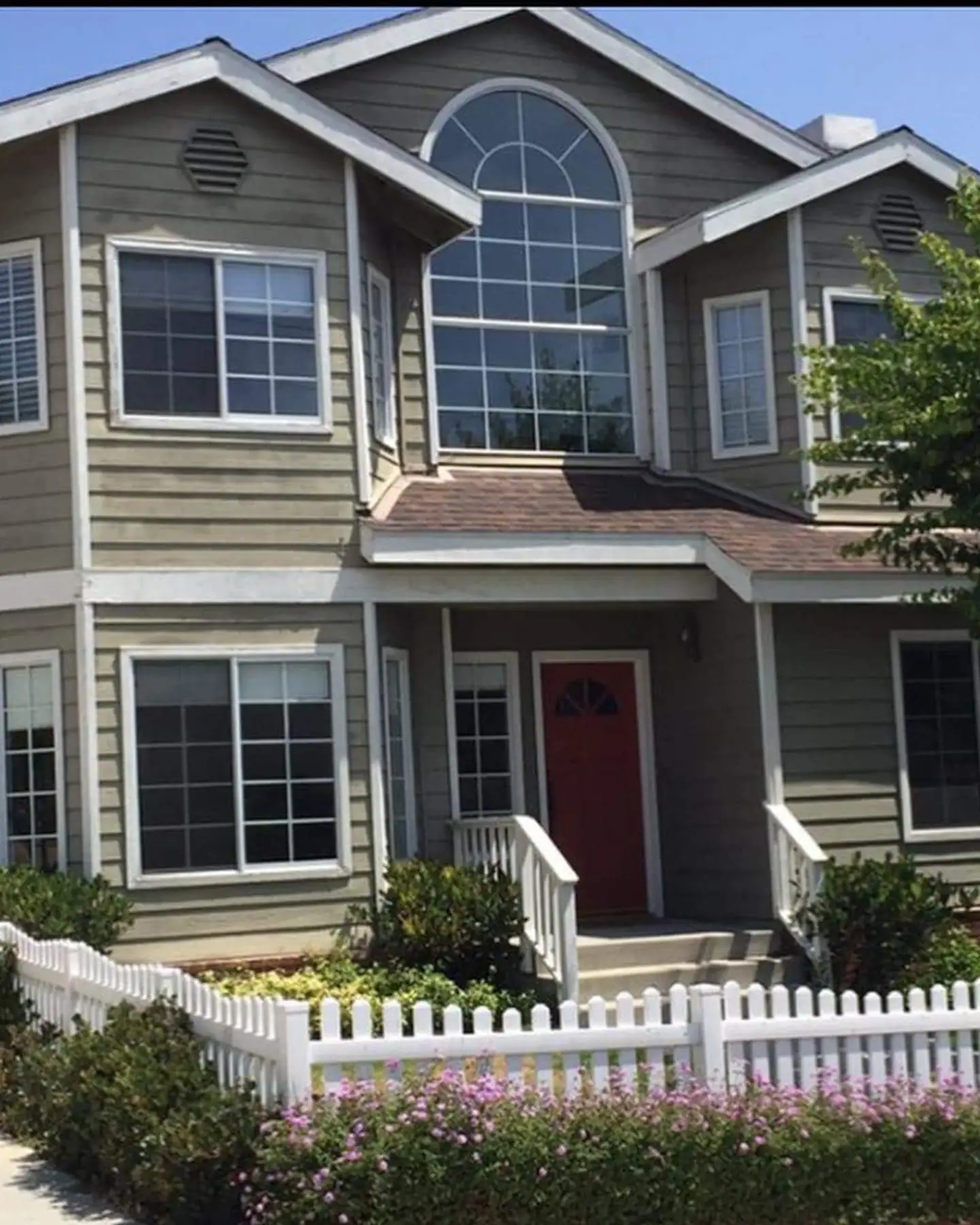 before-exterior-painting-Rolling-Hills-Estates-3